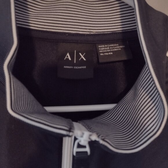 AX Armani Exchange extra large windbreaker in good condition - Picture 2 of 4